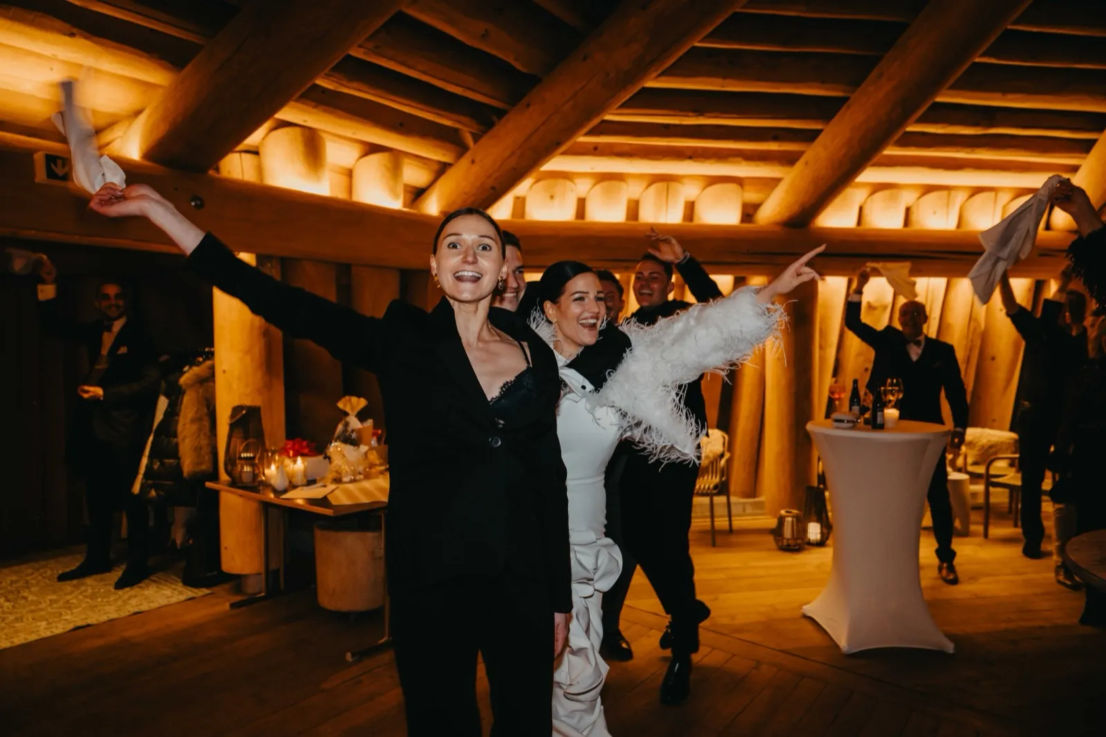 Eventfotograf buchen: Die ultimative Checkliste für euer Event